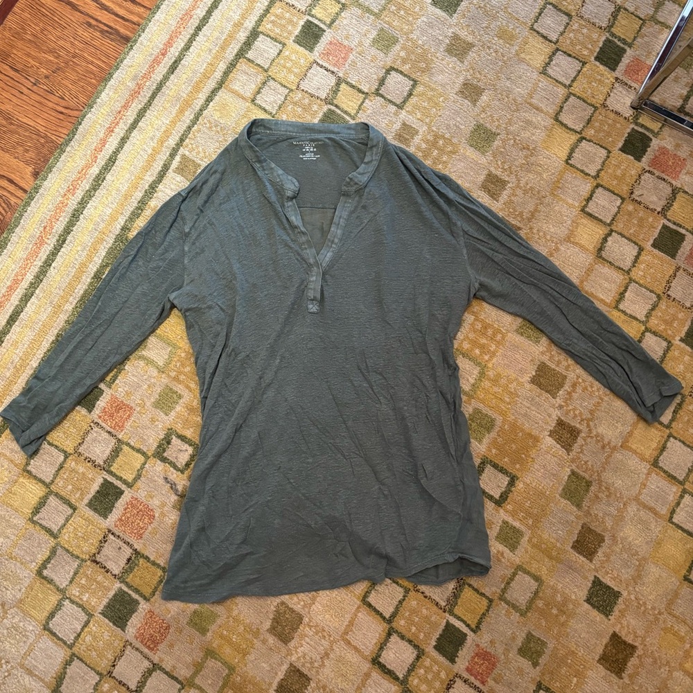 Majestic Filatures Linen V-Neck with 3/4 Length Sleeve Size 1 (XS) in Army Green